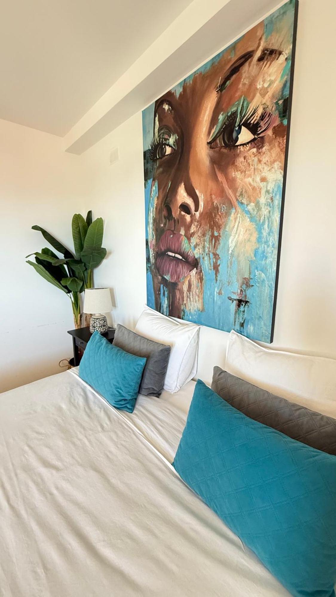 Esmeralda Suites Sunrise Con Piscina Калпе Екстериор снимка