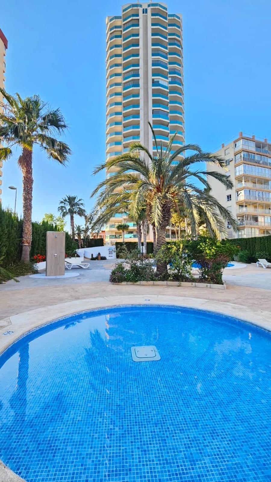 Esmeralda Suites Sunrise Con Piscina Калпе Екстериор снимка