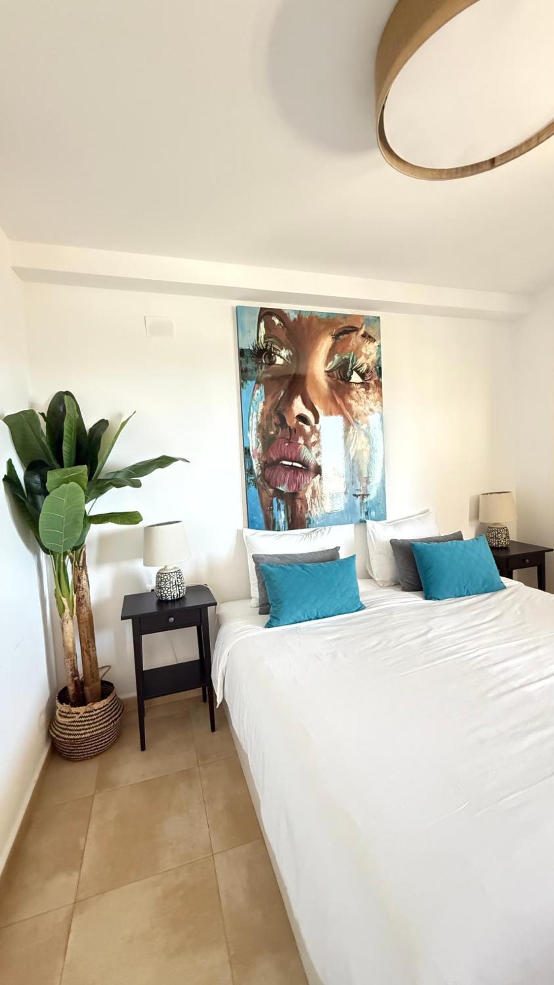 Esmeralda Suites Sunrise Con Piscina Калпе Екстериор снимка